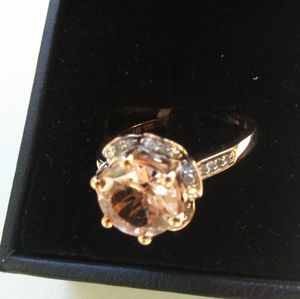 Morganite and Diamond Ring